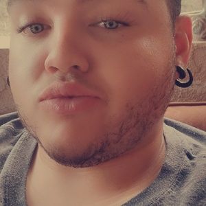 Meet your Posher, Erick